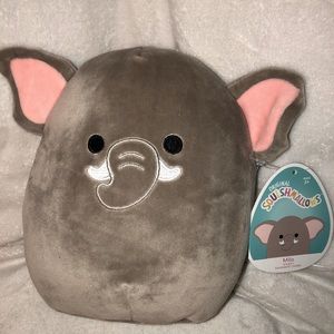 Squishmallow mila series 41